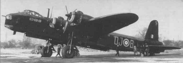 le Stirling, premier bombardier quadrimoteur